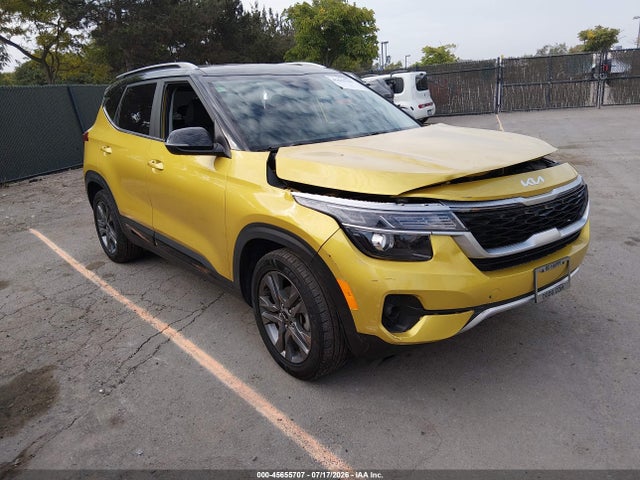 2023 KIA SELTOS S