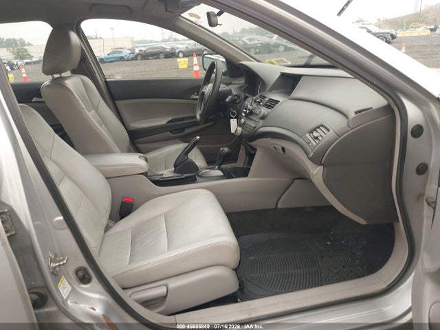 صورة 5 لـ 2009 Honda ACCORD 2.4 LX