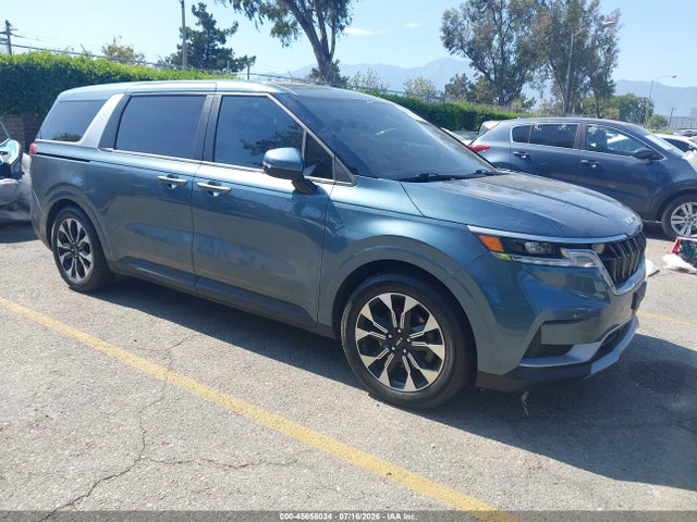 2024 KIA CARNIVAL EX