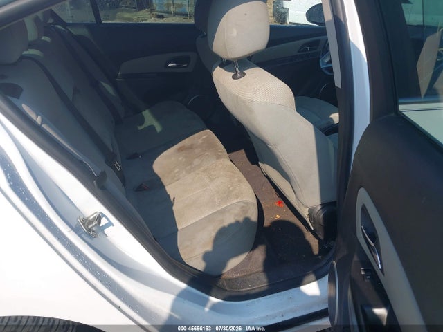 صورة 8 لـ 2011 Chevrolet CRUZE 1LT