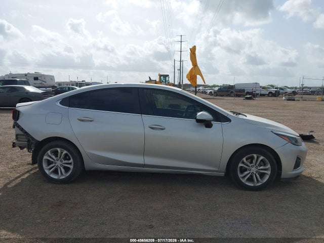 2019 CHEVROLET CRUZE LT 13
