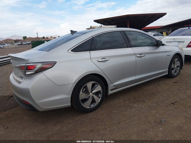 2017 Hyundai SONATA HYBRID LIMITED — фото 4