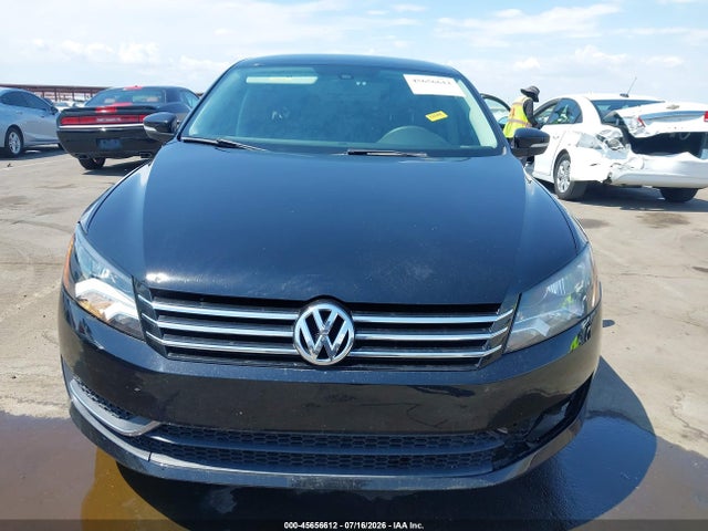 2013 Volkswagen PASSAT 2.5L S — миниатюра 13