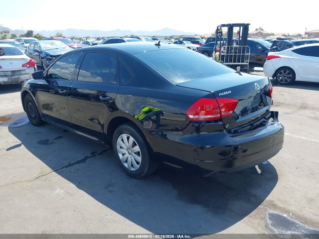 صورة 3 لـ 2013 Volkswagen PASSAT 2.5L S