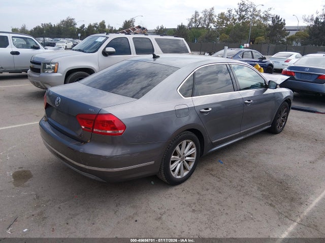 صورة 4 لـ 2013 Volkswagen PASSAT 2.5L SEL PREMIUM