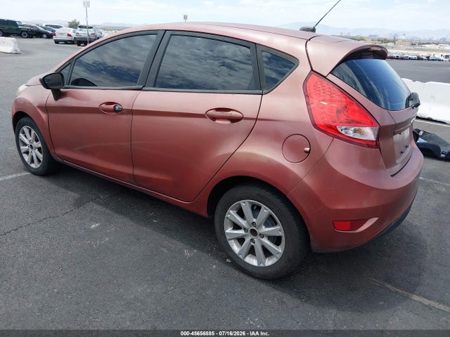 2011 FORD FIESTA SE 照片 3