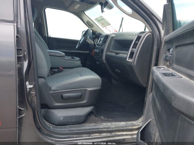صورة 5 لـ 2018 RAM 2500 TRADESMAN 4X4 6'4 BOX