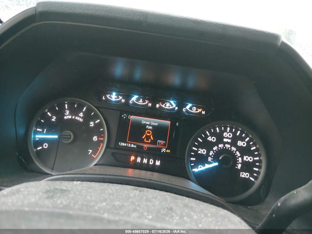 2019 FORD F-150 XLT photo 7