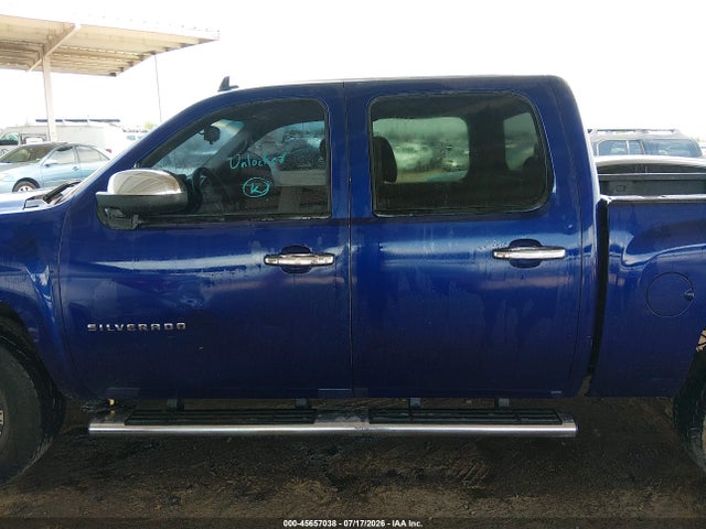 2010 Chevrolet SILVERADO 1500 LT — миниатюра 14