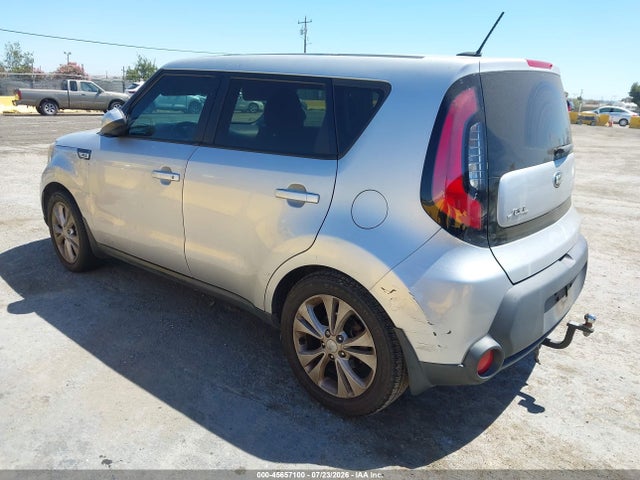 2015 KIA SOUL + photo 3