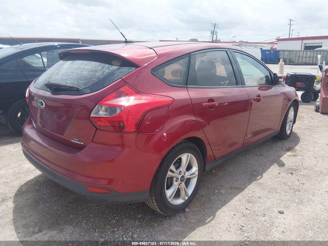 2014 FORD FOCUS SE 照片 4