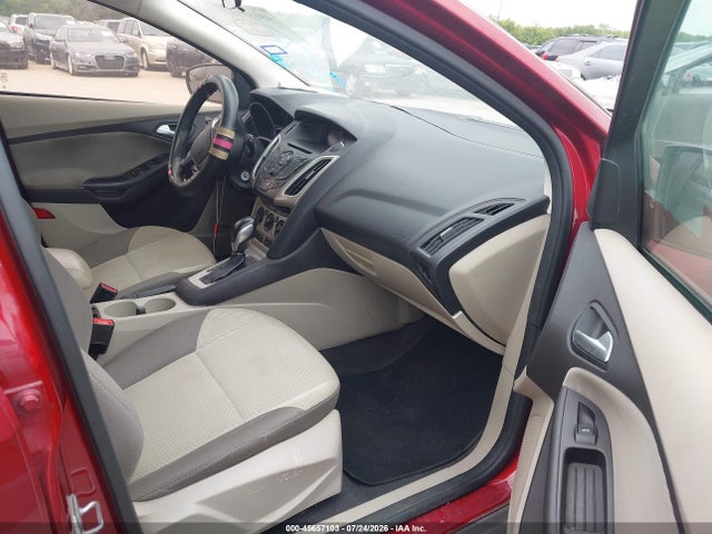 2014 FORD FOCUS SE 照片 5
