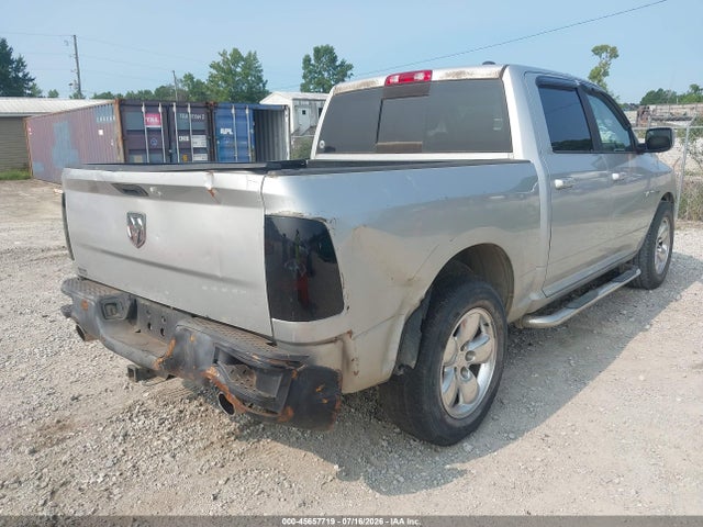 صورة 4 لـ 2010 Dodge RAM 1500 SLT/SPORT/TRX