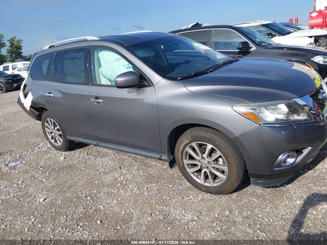 2015 NISSAN PATHFINDE SV