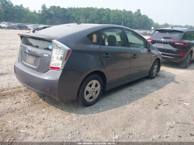 صورة 4 لـ 2010 Toyota PRIUS III