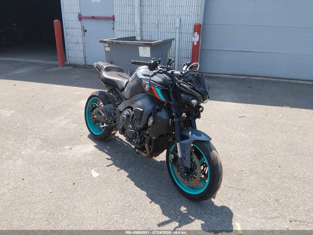 2023 YAMAHA MTN1000 