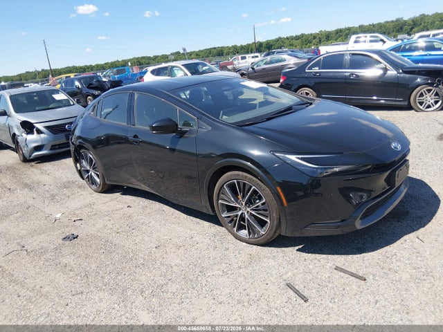 2024 TOYOTA PRIUS XLE