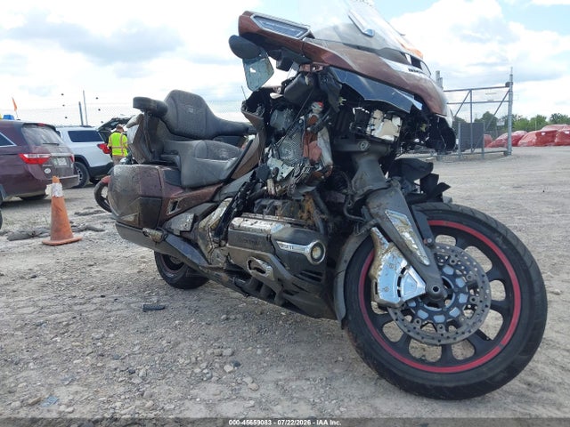 2018 HONDA GL1800 B