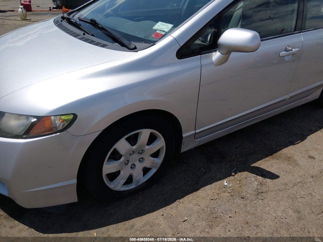 2011 Honda CIVIC LX — фото 6