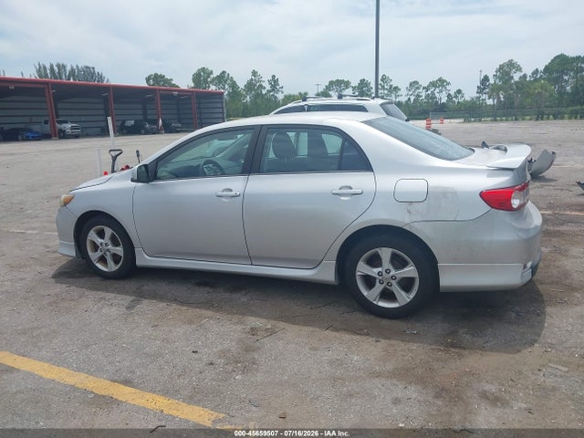 صورة مصغرة 14 لـ 2012 Toyota COROLLA S