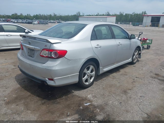 2012 Toyota COROLLA S 照片 4