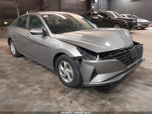 2023 HYUNDAI ELANTRA SE