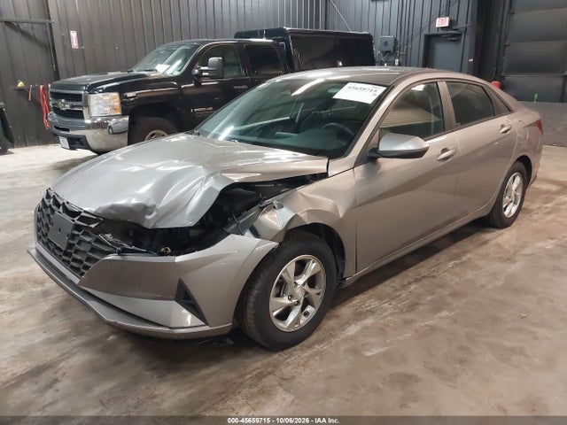 2023 HYUNDAI ELANTRA SE 2