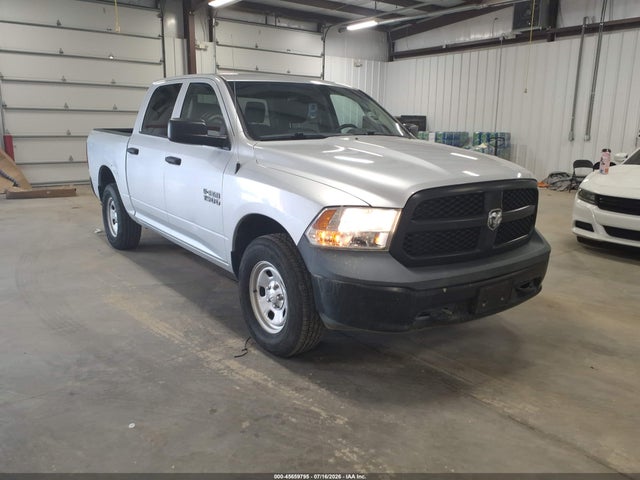 2018 RAM 1500 照片 1