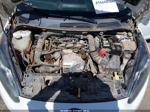 صورة 10 لـ 2015 FORD FIESTA SE