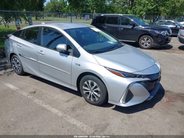 2021 TOYOTA PRIUS LE