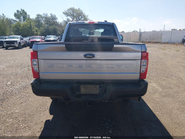 2022 FORD F-250 XL 19