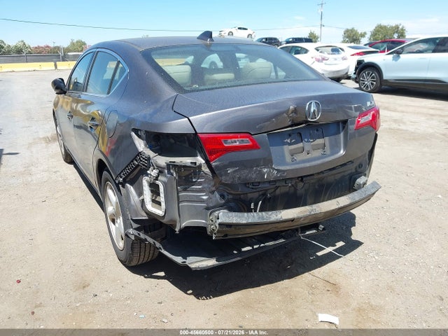صورة 6 لـ 2015 Acura ILX 2.0L