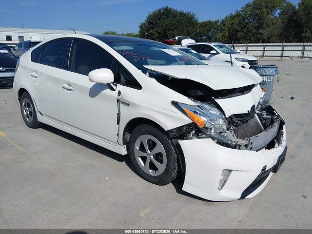 2013 TOYOTA PRIUS 