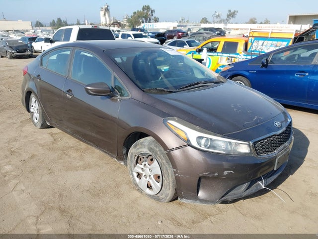 صورة 1 لـ 2017 KIA FORTE LX