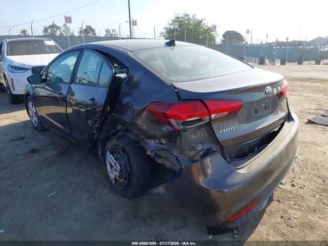 صورة 3 لـ 2017 KIA FORTE LX