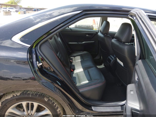 صورة 8 لـ 2016 Toyota CAMRY SE