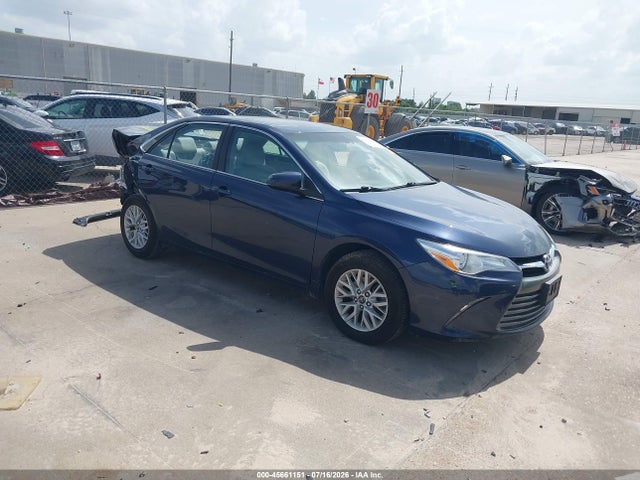 2017 TOYOTA CAMRY LE