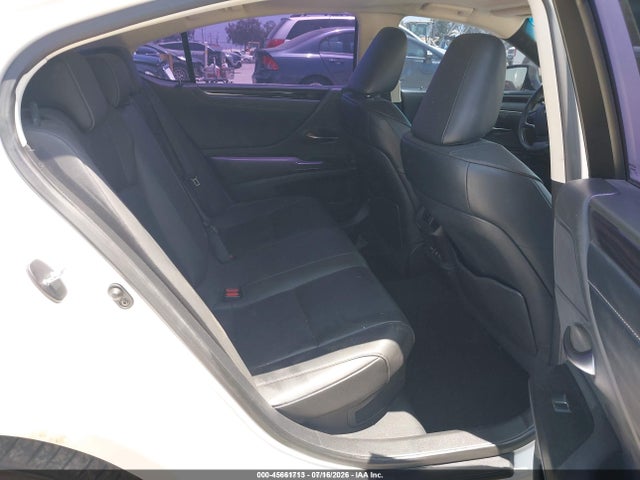 2021 Lexus ES 300H 照片 8
