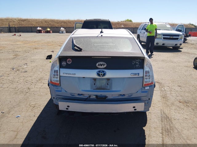 2013 Toyota PRIUS PLUG-IN 缩略图 17