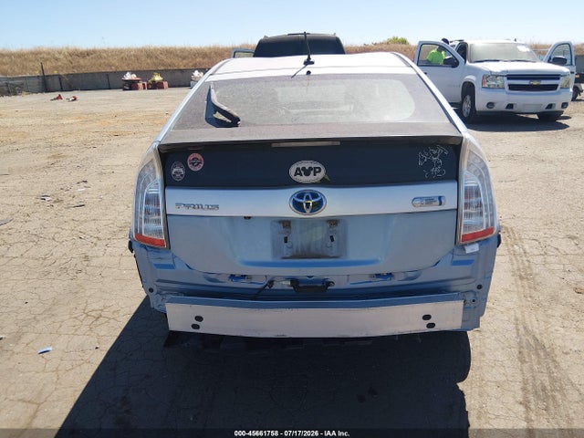 2013 Toyota PRIUS PLUG-IN 照片 6