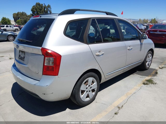 2009 KIA RONDO LX — фото 4