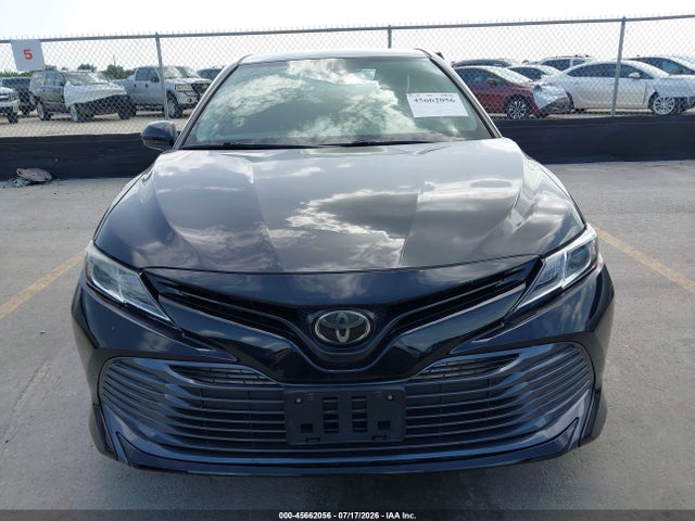 2019 TOYOTA CAMRY LE 13