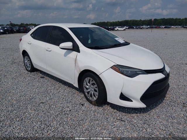 2017 TOYOTA COROLLA LE
