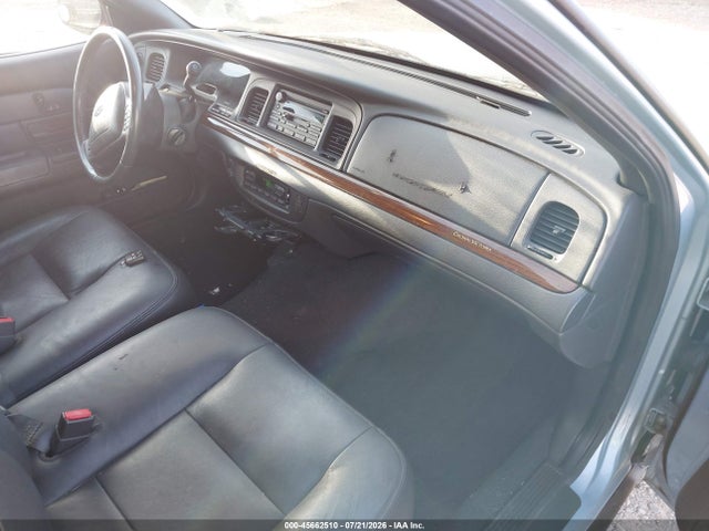 صورة 5 لـ 2004 FORD CROWN VICTORIA LX