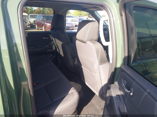 صورة 8 لـ 2024 Nissan FRONTIER SV 4X2