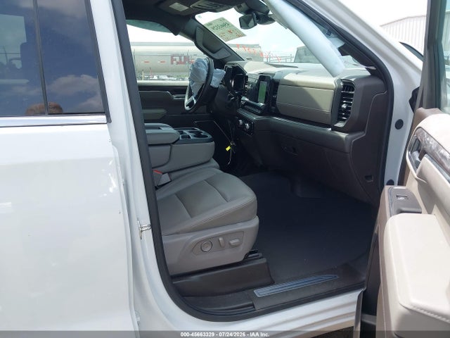 صورة 5 لـ 2025 GMC SIERRA 1500 4WD SHORT BOX SLT
