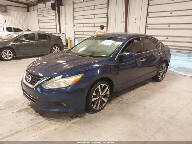 2017 Nissan ALTIMA 2.5 SR — фото 2