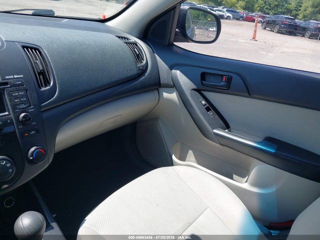 صورة 5 لـ 2010 KIA FORTE EX