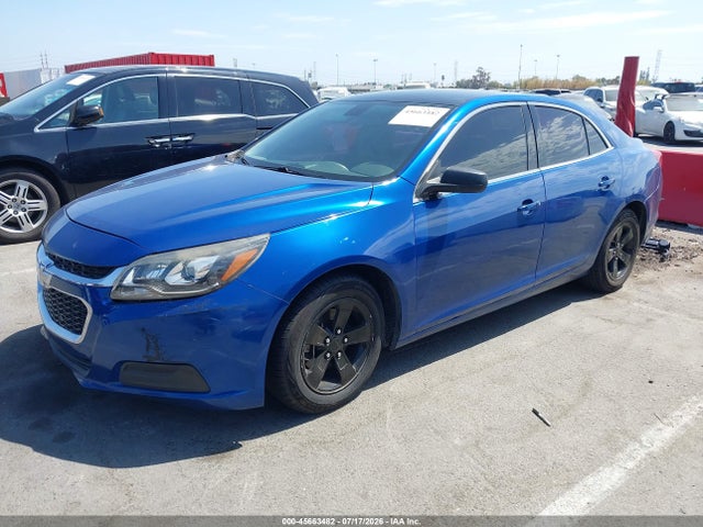 2015 Chevrolet MALIBU LS 照片 2