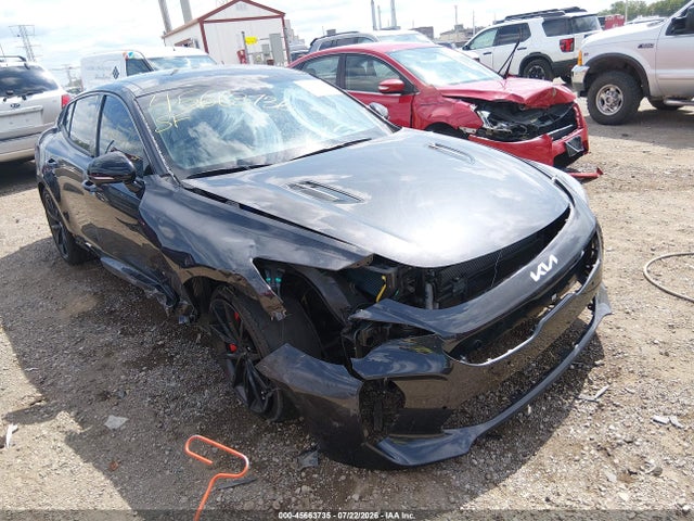 2023 KIA STINGER GT2
